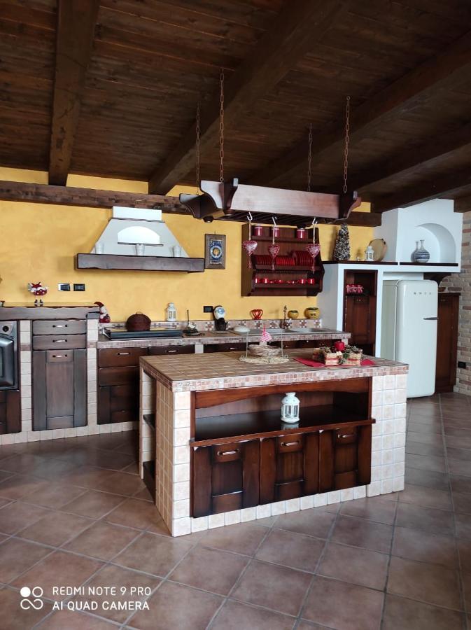 La Taverna Di Lulu Arnesano Buitenkant foto